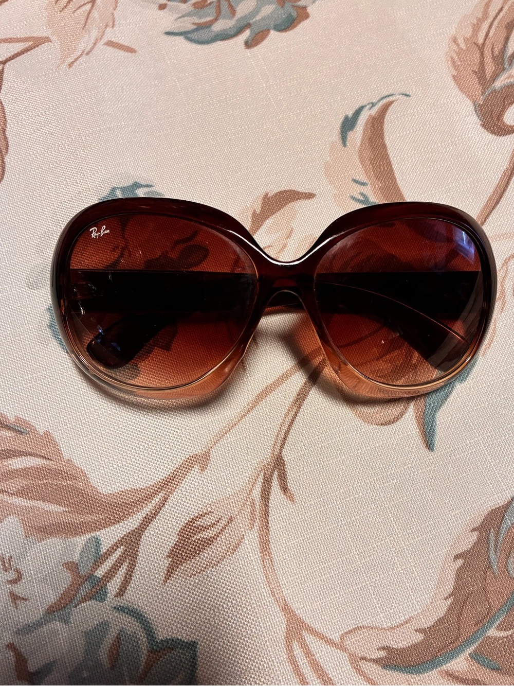 Ray-Ban Sunglasses Ray-Ban Jackie Ohh large translucent brown